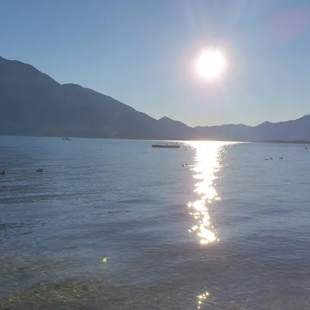 Casa Delle Vigne: Giardino, Pergola E Vista * Minusio