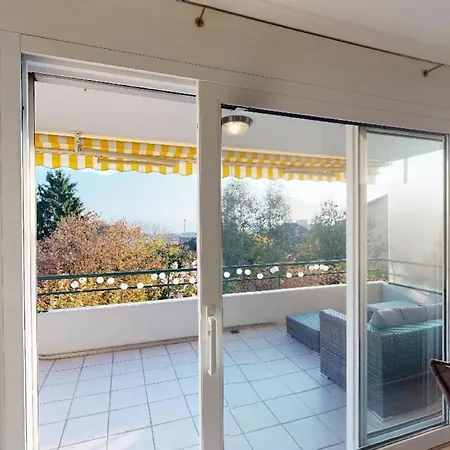 Casa Delle Vigne: Giardino, Pergola E Vista شقة