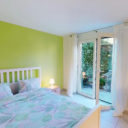 Casa Delle Vigne: Giardino, Pergola E Vista *