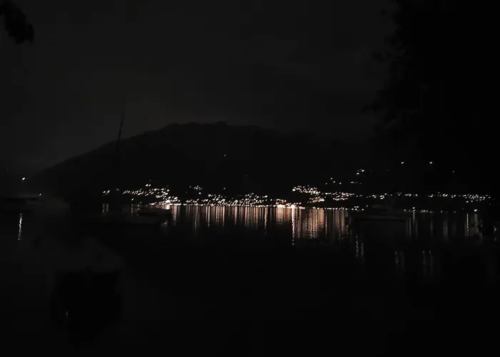 Casa Delle Vigne: Giardino, Pergola E Vista Apartament *