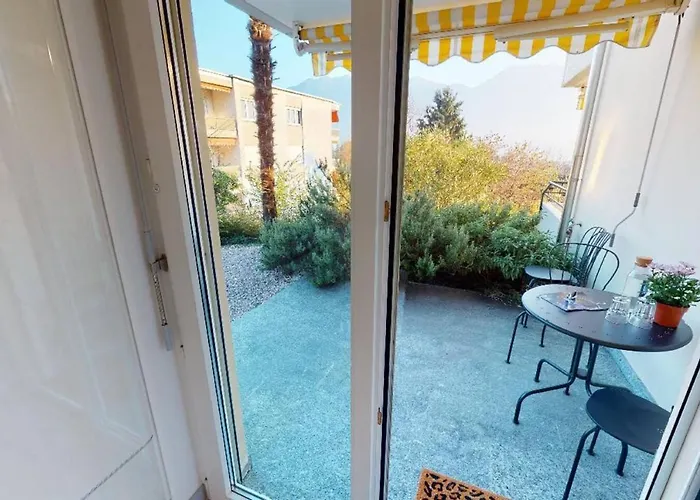 Casa Delle Vigne: Giardino, Pergola E Vista Appartement *