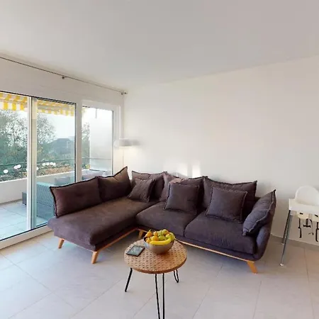 Casa Delle Vigne: Giardino, Pergola E Vista Apartment Minusio