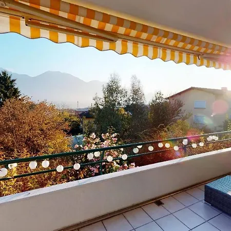 Casa Delle Vigne: Giardino, Pergola E Vista *