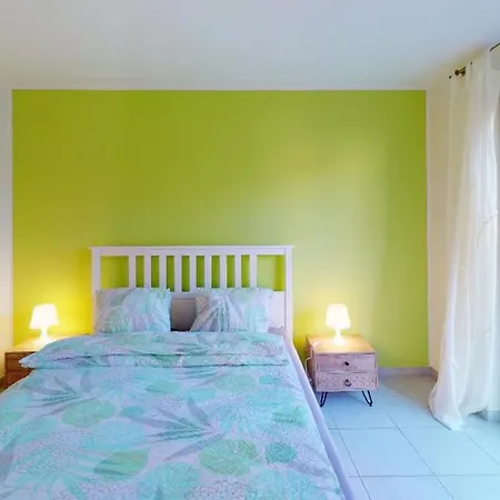 Casa Delle Vigne: Giardino, Pergola E Vista Apartment Minusio