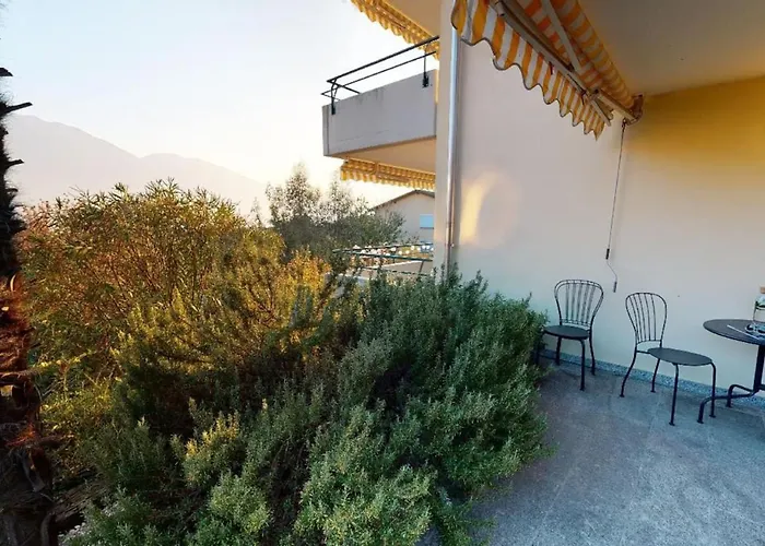 Apartamento Casa Delle Vigne: Giardino, Pergola E Vista Minusio
