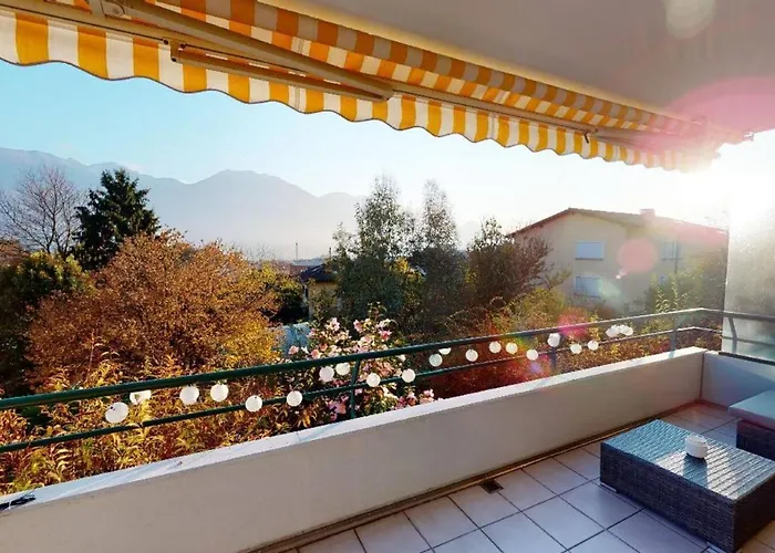 Casa Delle Vigne: Giardino, Pergola E Vista *